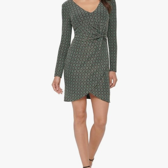 Guess Green Long Sleeve Wrap Dress - Picture 1 of 6